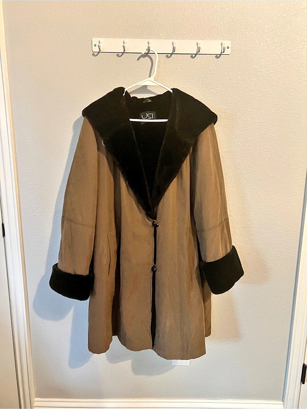 Utex Design Brown Hooded Teddy Jacket Women’s XL